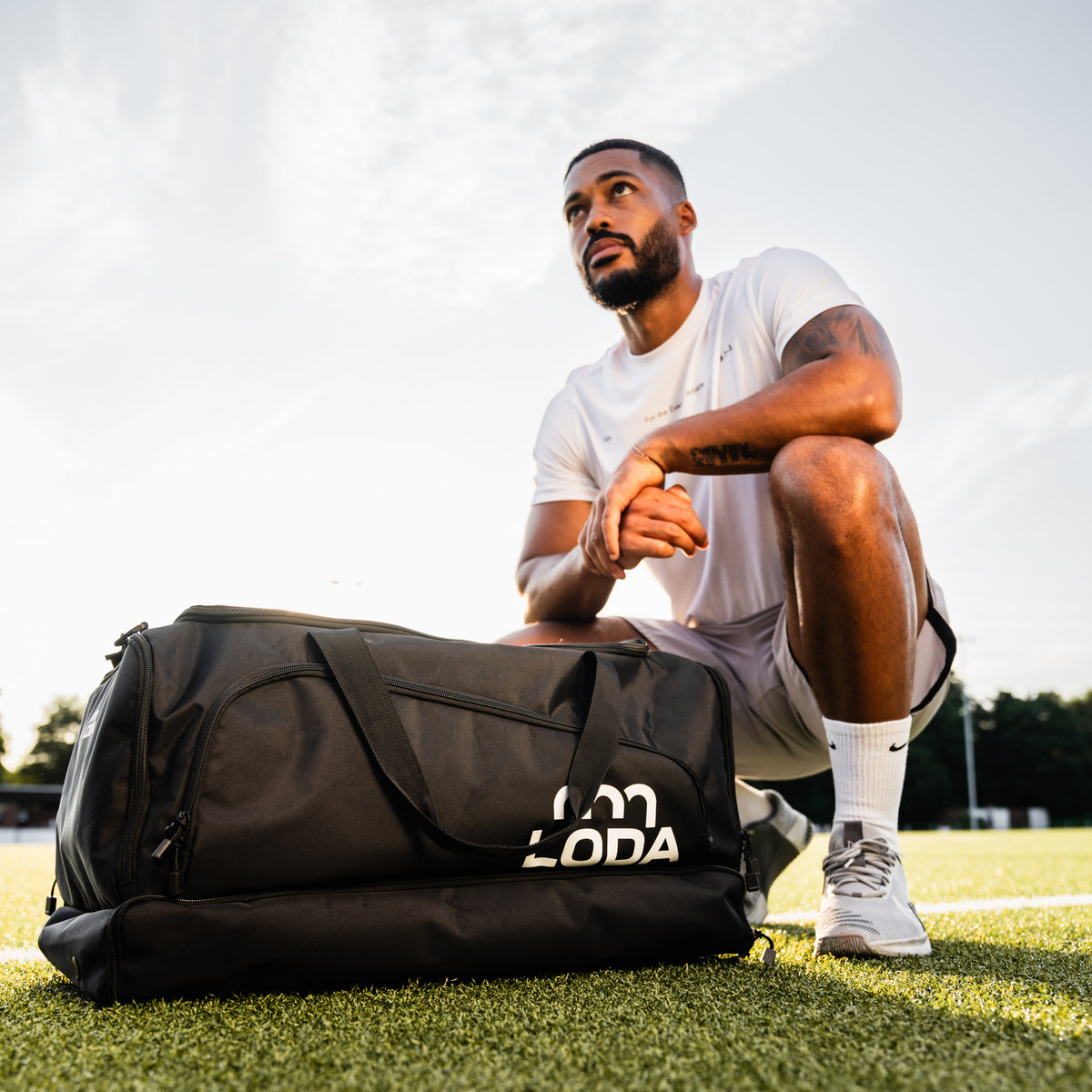 Diese Ausstattung macht eine Sporttasche für Herren alltagstauglich